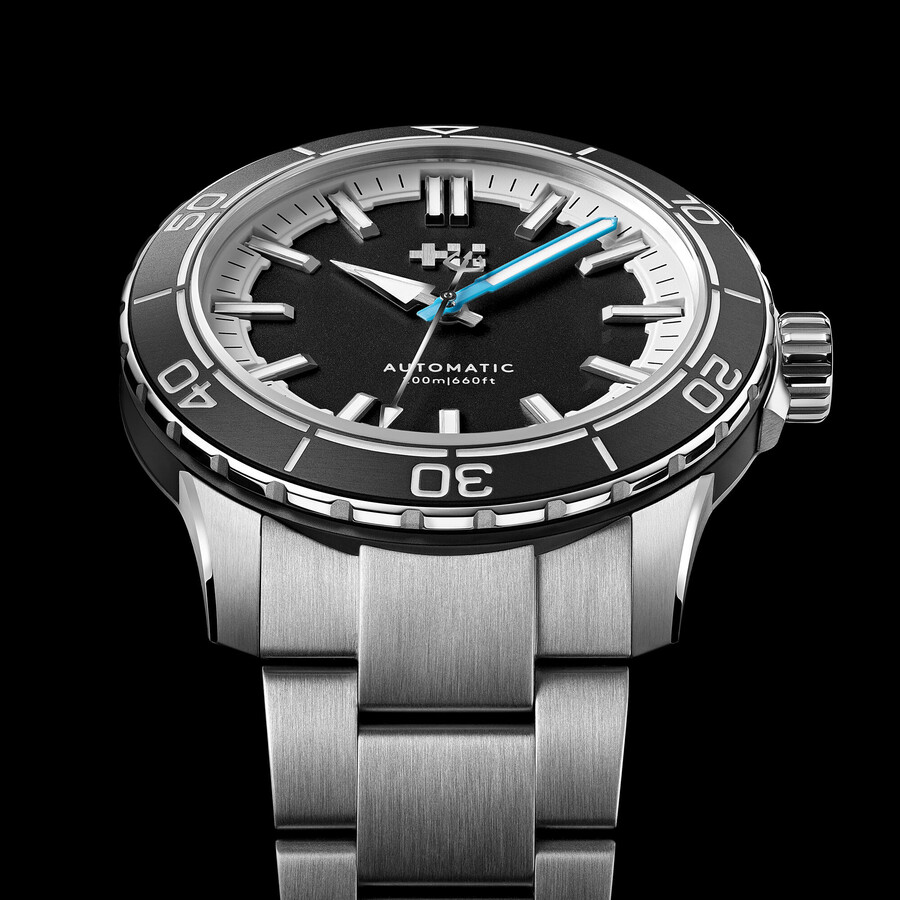 c60 trident reef christopher ward