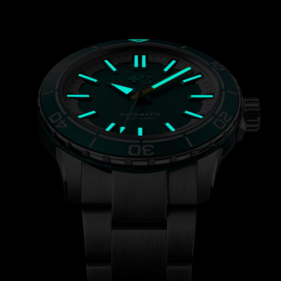 c60 trident reef christopher ward