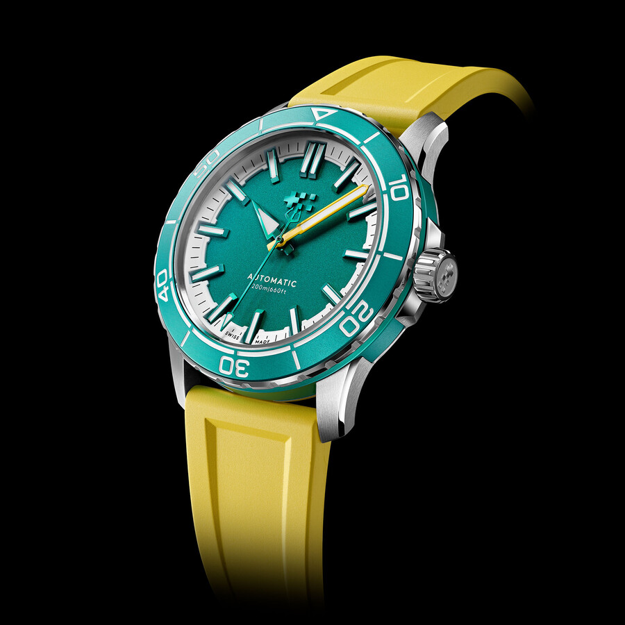 c60 trident reef christopher ward