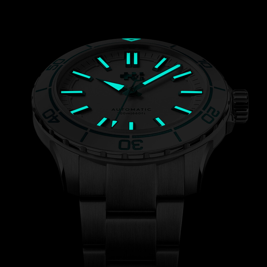 c60 trident reef christopher ward