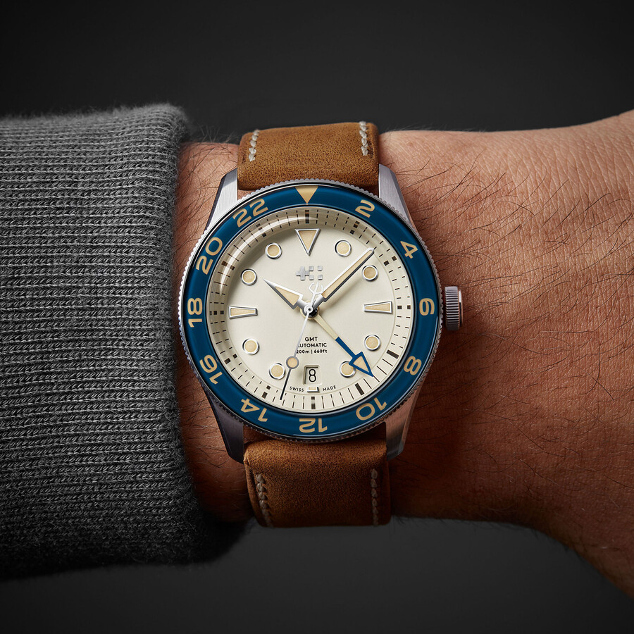 c65 aquitaine gmt christopher ward