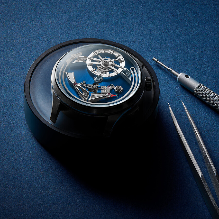 vacona leer christopher ward